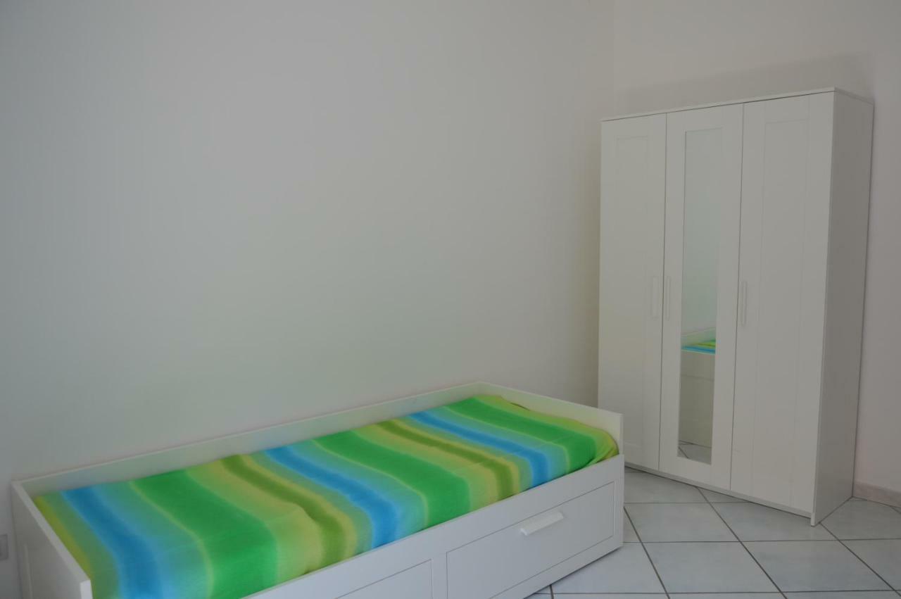 Casa Vacanze Le Palme Lägenhet Noto Exteriör bild